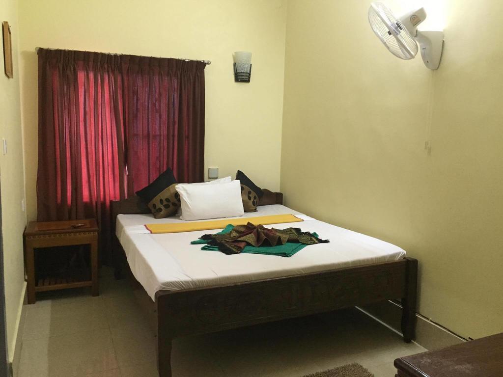 Kampot Guesthouse Esterno foto