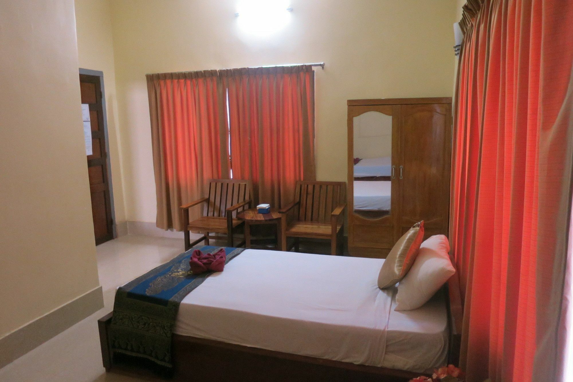 Kampot Guesthouse Esterno foto