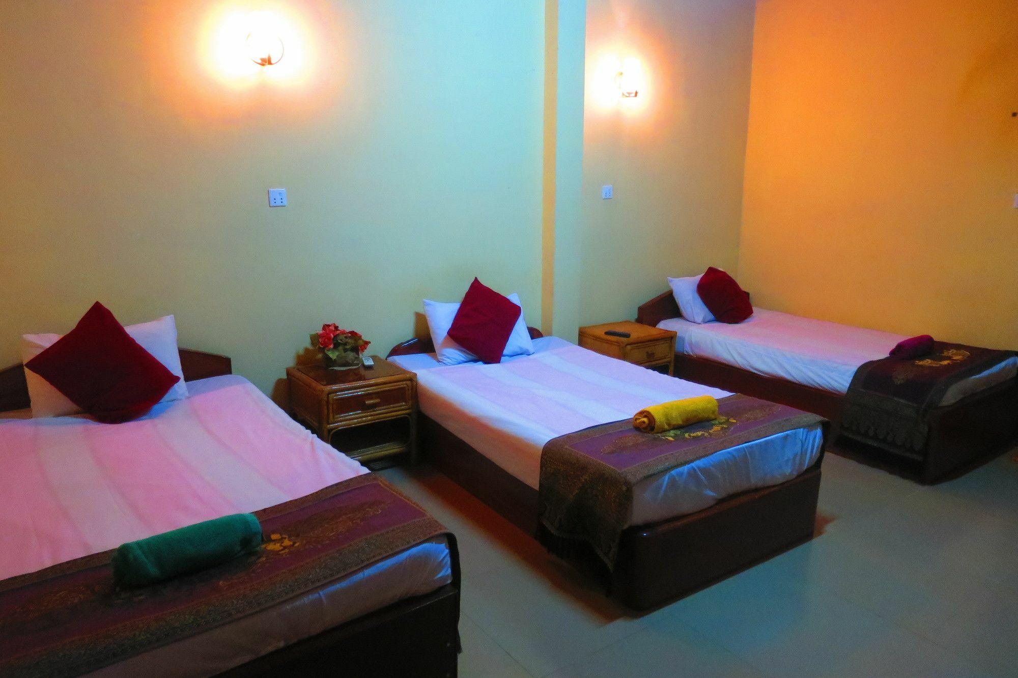 Kampot Guesthouse Esterno foto